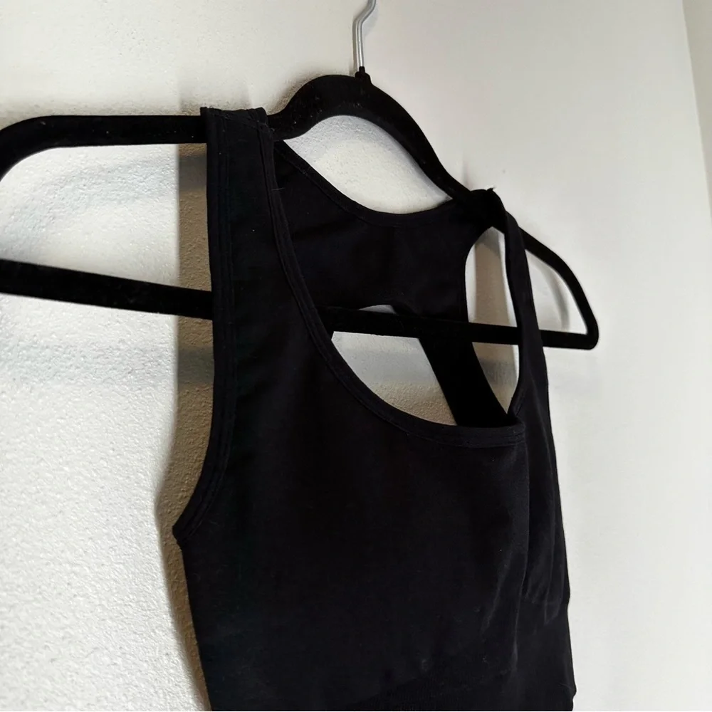 NVGTN Eclipse Sports Bra Black Seamless Cutout Open Back Size XS Women’s - Picture 4 of 10